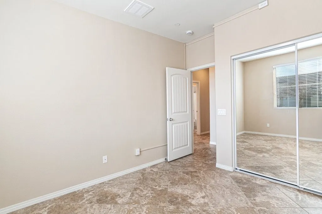 34701 Portarosa Street, Winchester, California 92596 home-pic-27