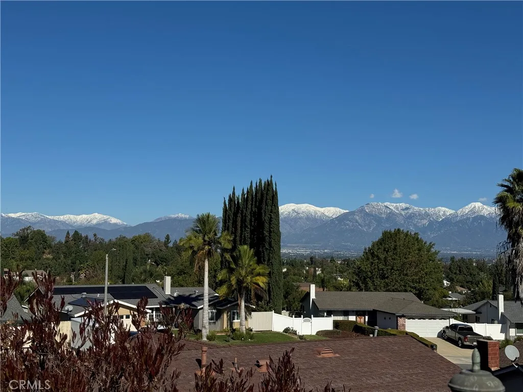 3986 Valle Vista Dr., Chino Hills, California 91709 home-pic-14