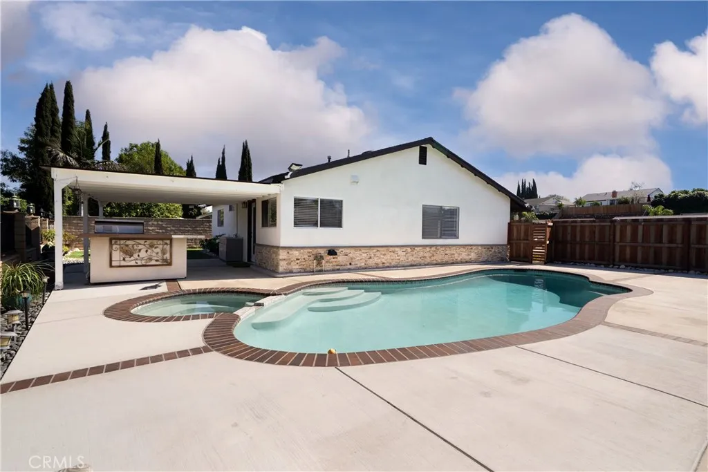 3986 Valle Vista Dr., Chino Hills, California 91709 home-pic-16