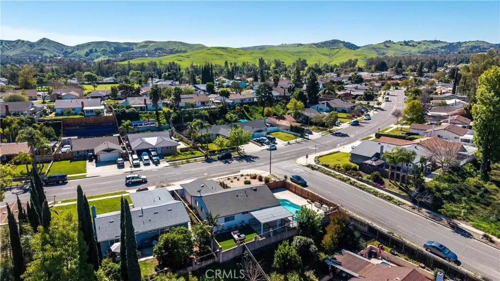 3986 Valle Vista Dr., Chino Hills, California 91709 home-pic-18