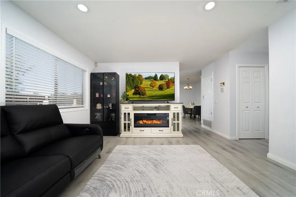 3986 Valle Vista Dr., Chino Hills, California 91709 home-pic-3