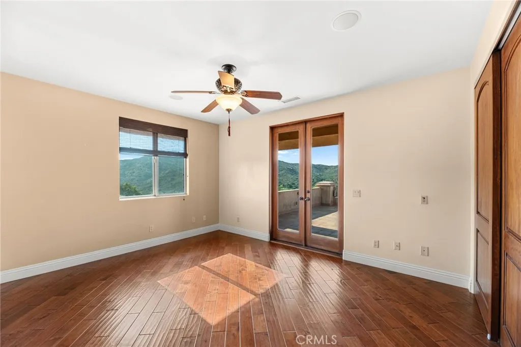 37654 Calle De Lobo, Murrieta, California 92562 home-pic-37
