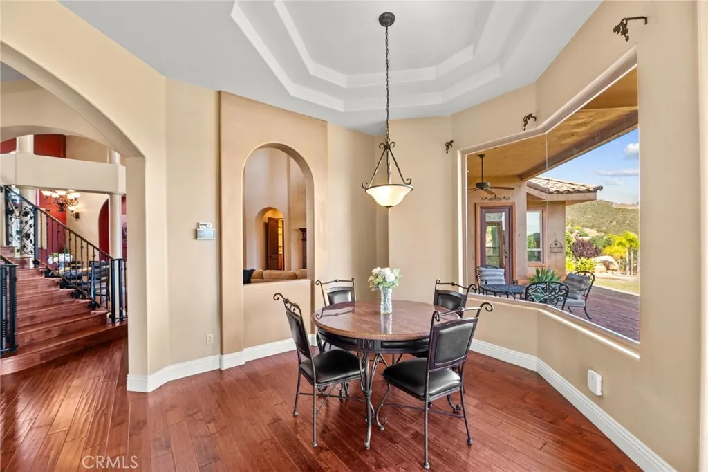 37654 Calle De Lobo, Murrieta, California 92562 home-pic-20