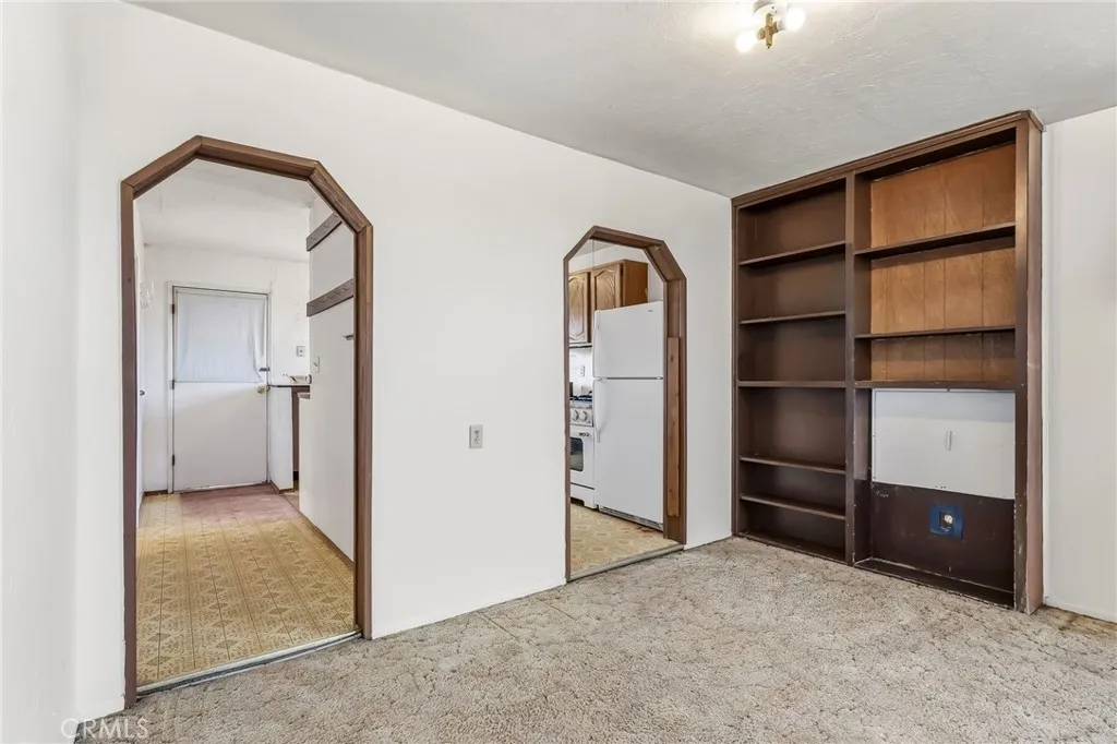 516 Palm Way, Needles, California 92363 home-pic-29