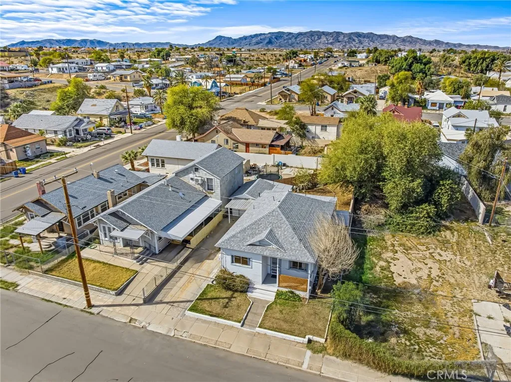 516 Palm Way, Needles, California 92363 home-pic-46