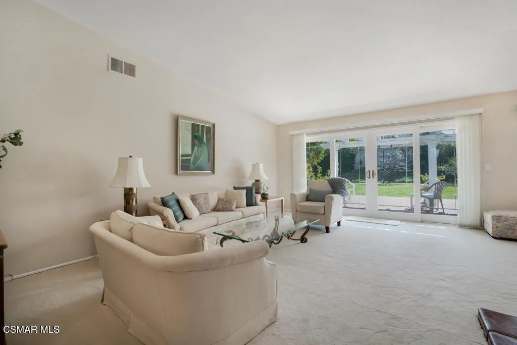 684 Triunfo Canyon Road, Westlake Village, California 91361 home-pic-11