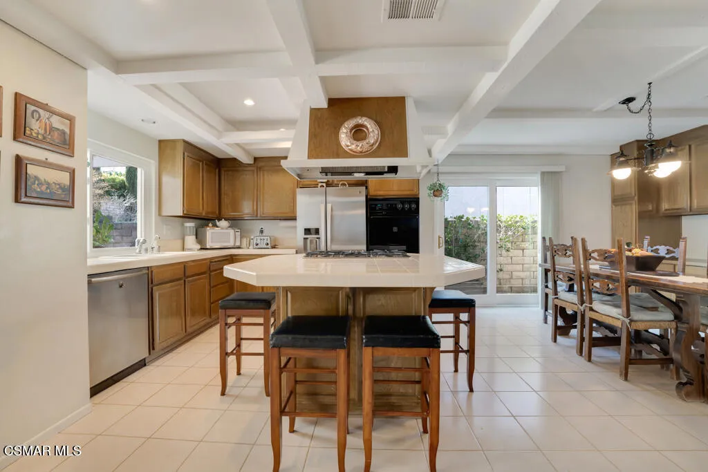 684 Triunfo Canyon Road, Westlake Village, California 91361 home-pic-17
