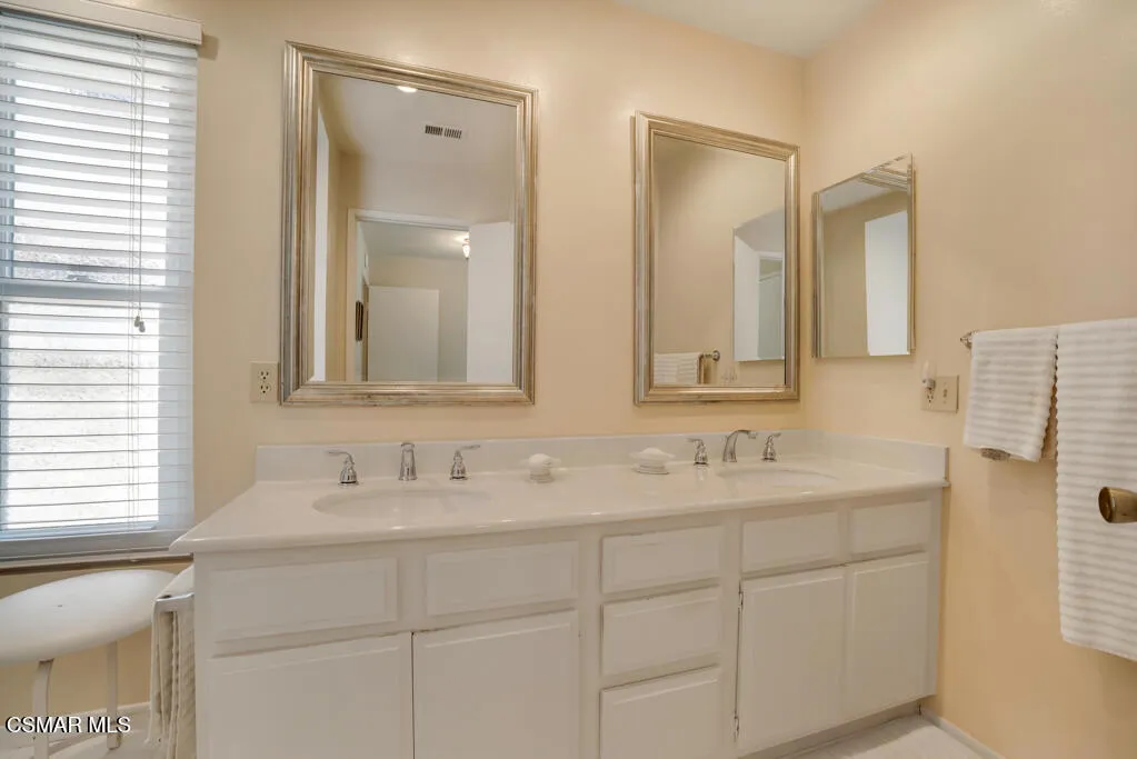 684 Triunfo Canyon Road, Westlake Village, California 91361 home-pic-22