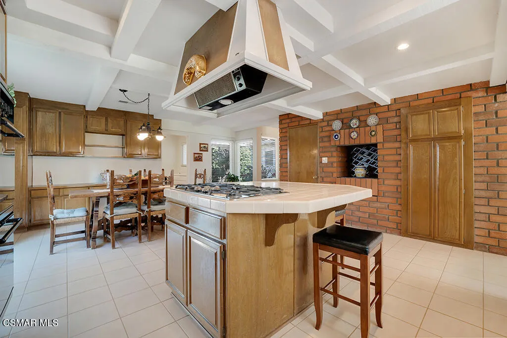 684 Triunfo Canyon Road, Westlake Village, California 91361 home-pic-13
