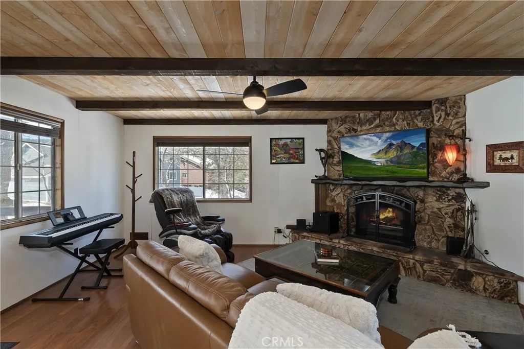 43291 Shasta, Big Bear Lake, California 92315 home-pic-8