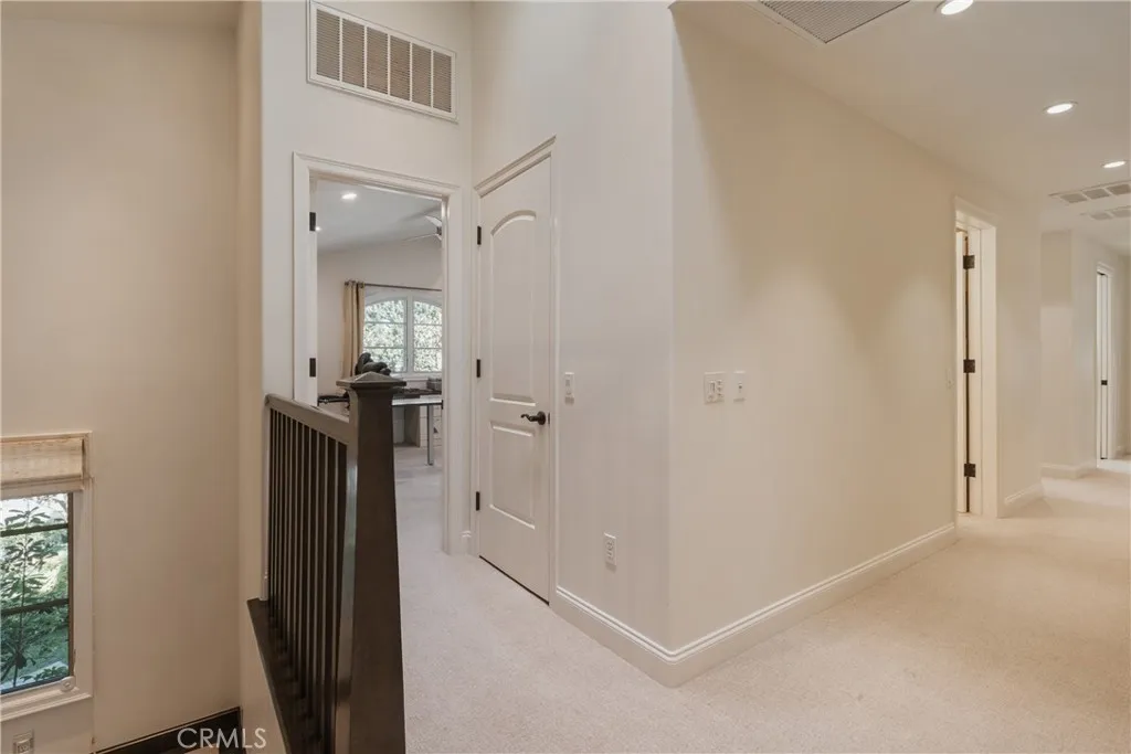 18162 Stratford Circle, Villa Park, California 92861 home-pic-35