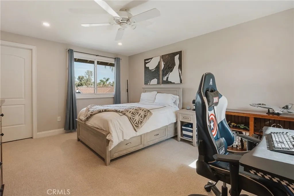 18162 Stratford Circle, Villa Park, California 92861 home-pic-41