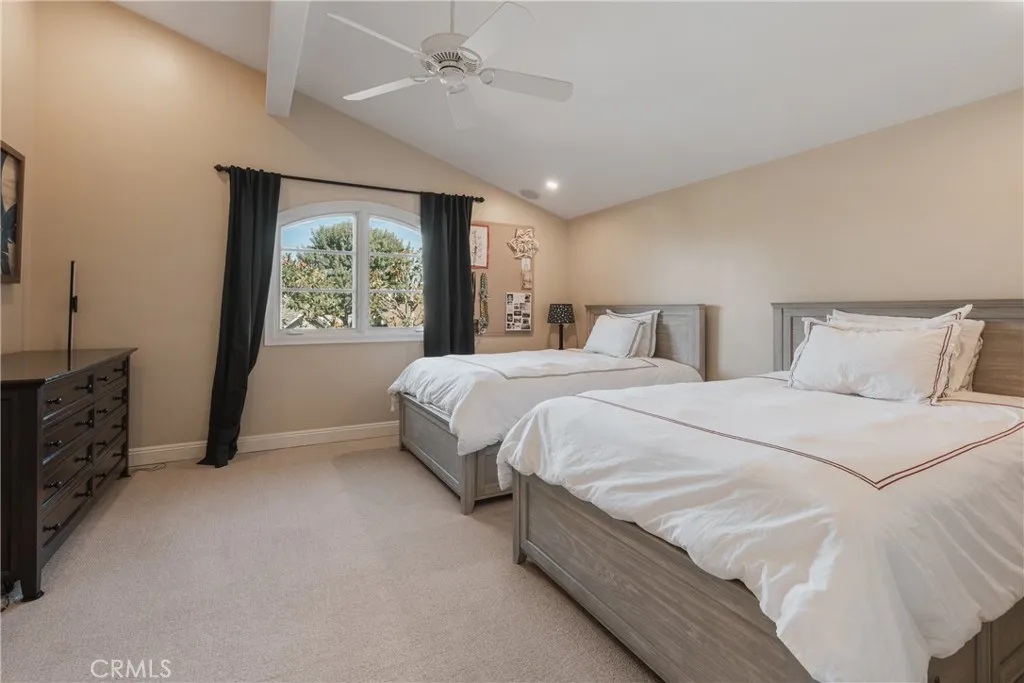 18162 Stratford Circle, Villa Park, California 92861 home-pic-38