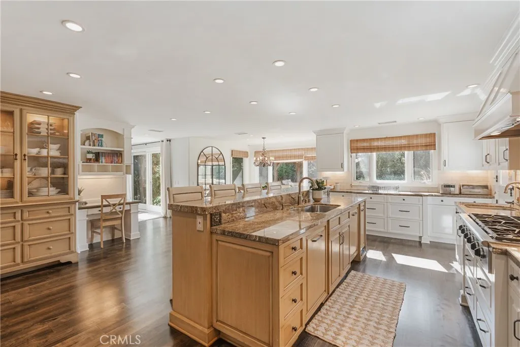 18162 Stratford Circle, Villa Park, California 92861 home-pic-19