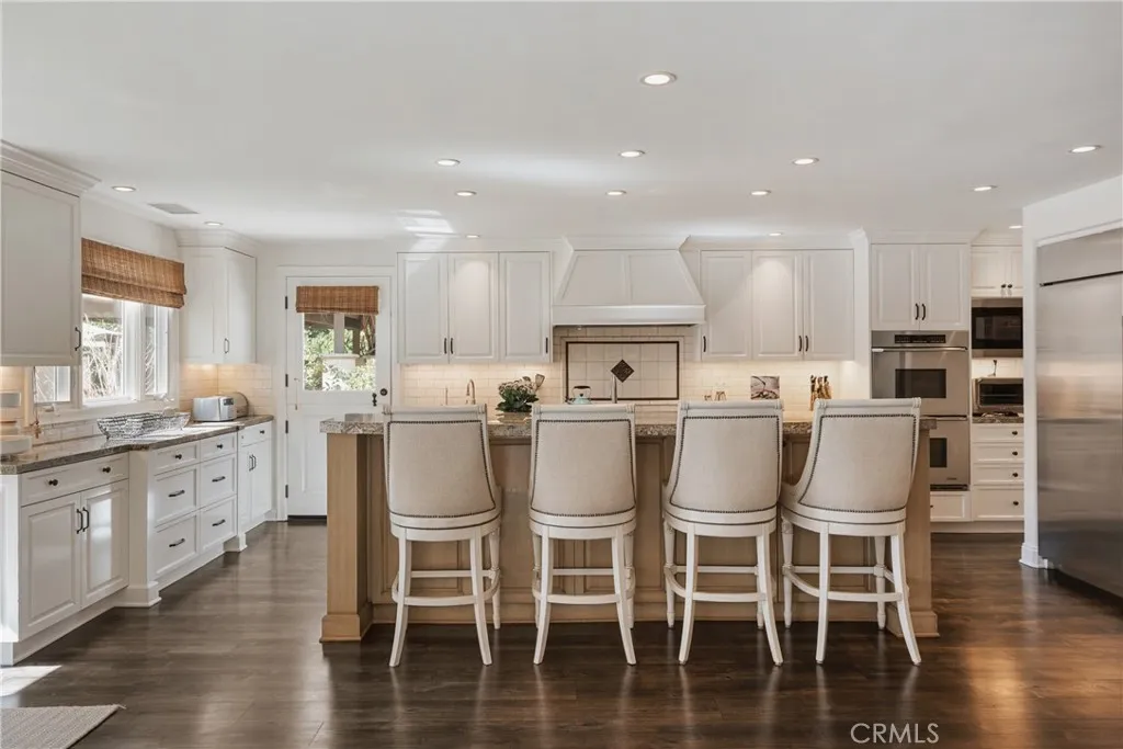 18162 Stratford Circle, Villa Park, California 92861 home-pic-13