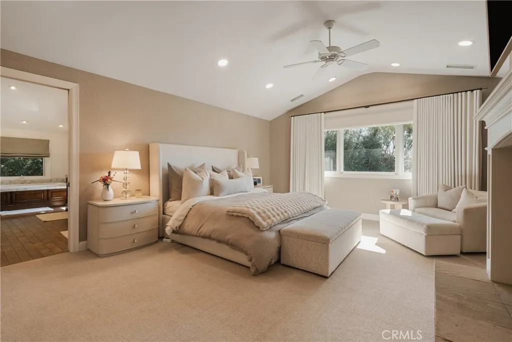 18162 Stratford Circle, Villa Park, California 92861 home-pic-44