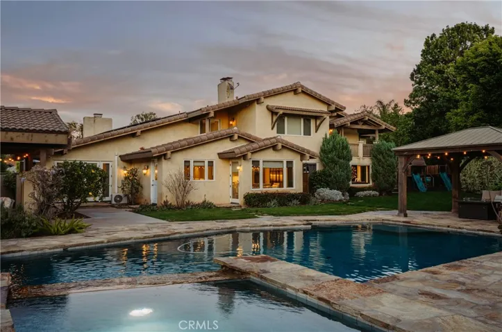 18162 Stratford Circle, Villa Park, California 92861