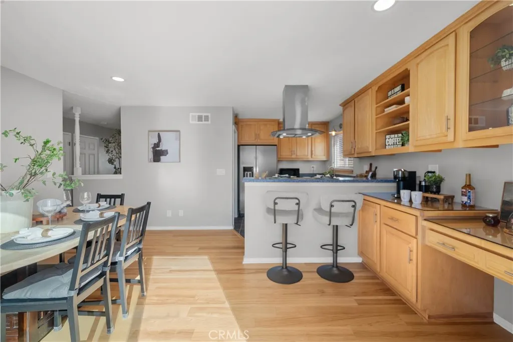 27939 Honeycomb, Saugus, California 91350 home-pic-13