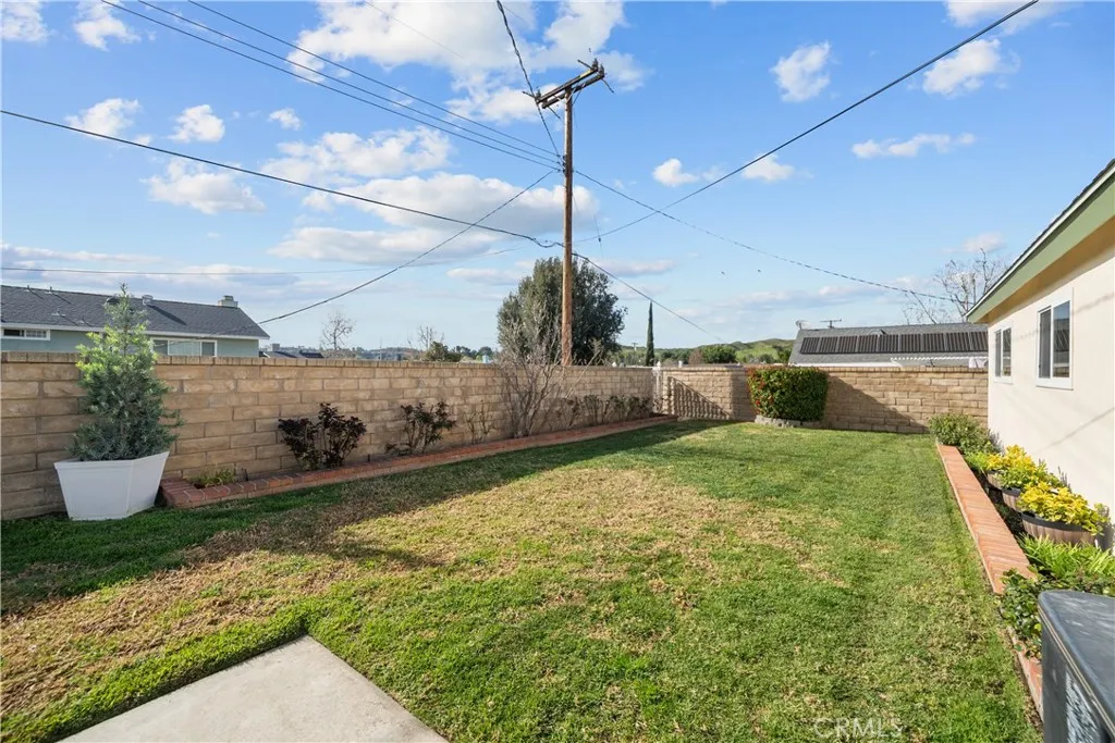 27939 Honeycomb, Saugus, California 91350 home-pic-32