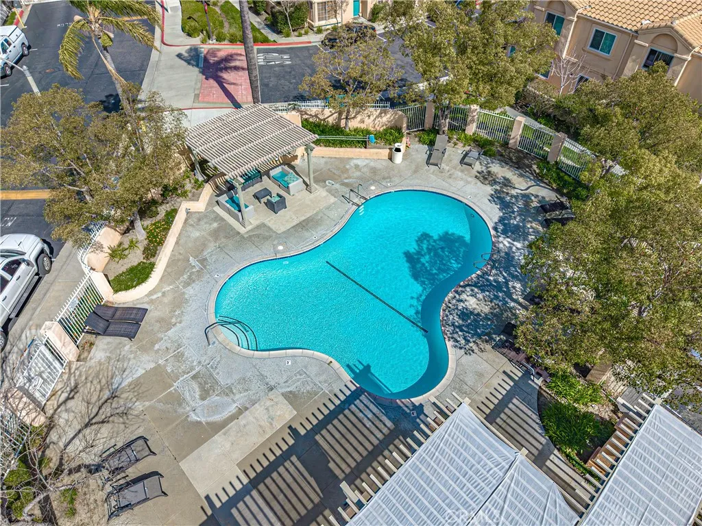 18834 Vista Del Canon, Newhall, California 91321 home-pic-26