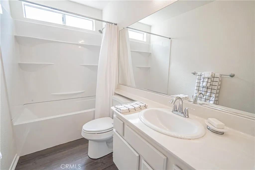 18834 Vista Del Canon, Newhall, California 91321 home-pic-13