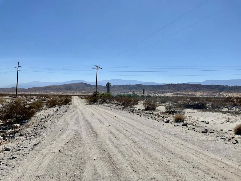 Road View South