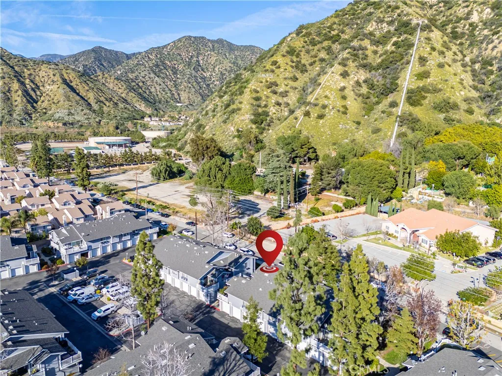 1774 Shady Oaks Court 116, Azusa, California 91702 home-pic-38