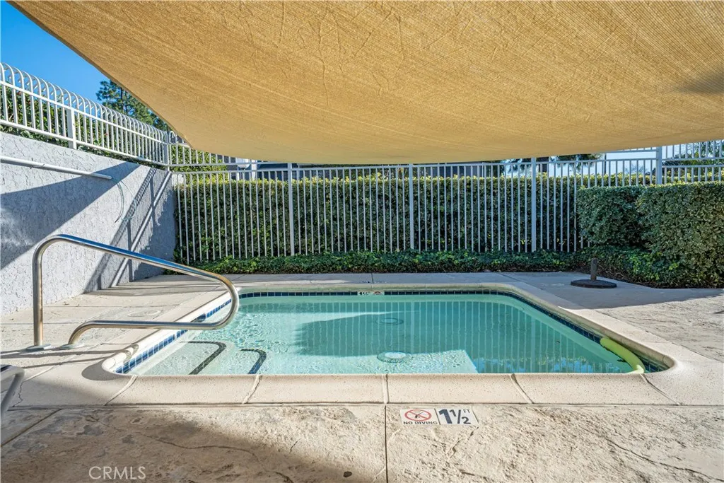 1774 Shady Oaks Court 116, Azusa, California 91702 home-pic-27