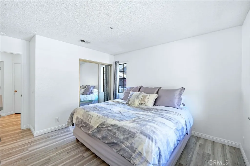 1774 Shady Oaks Court 116, Azusa, California 91702 home-pic-19