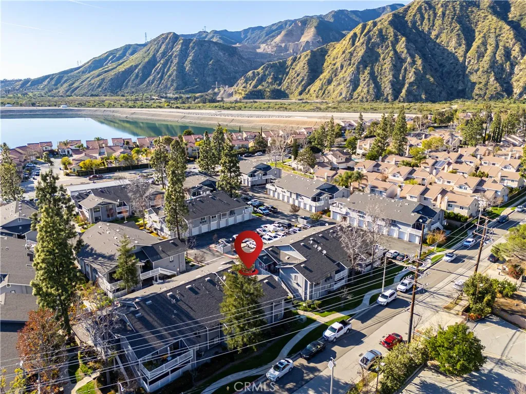 1774 Shady Oaks Court 116, Azusa, California 91702 home-pic-33