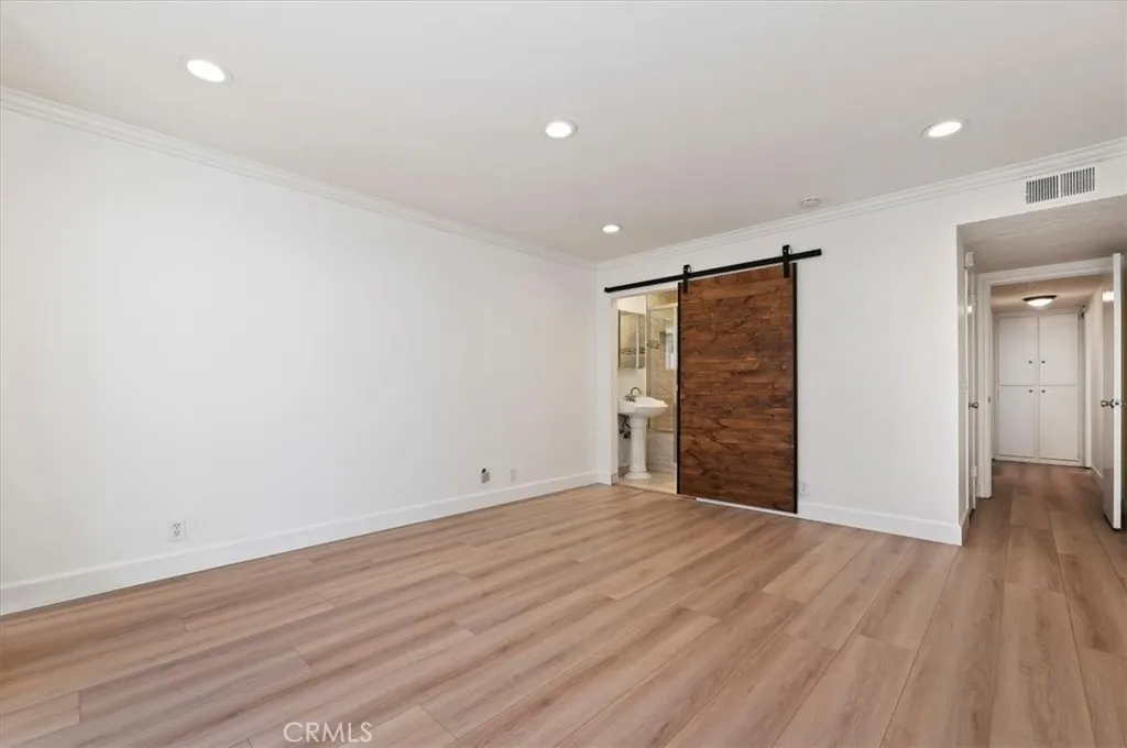 2170 S Euclid Street, Anaheim, California 92802 home-pic-19