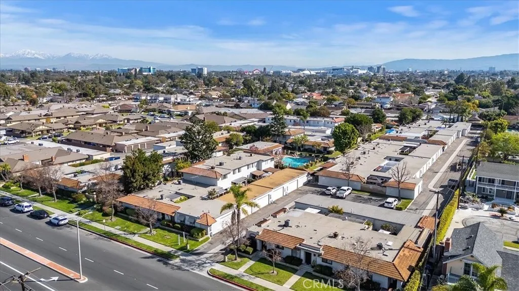 2170 S Euclid Street, Anaheim, California 92802 home-pic-34