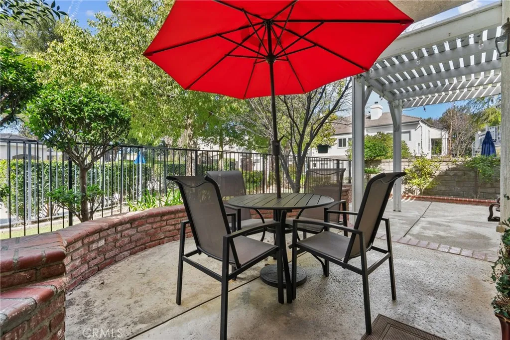 24436 Hampton Drive C, Valencia, California 91355 home-pic-41