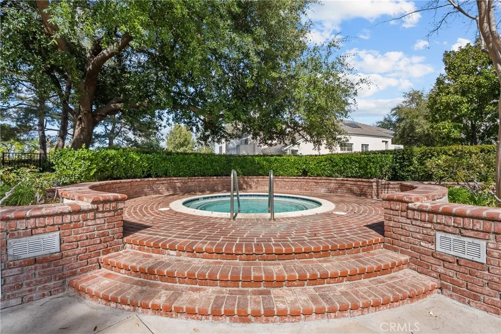 24436 Hampton Drive C, Valencia, California 91355 home-pic-50