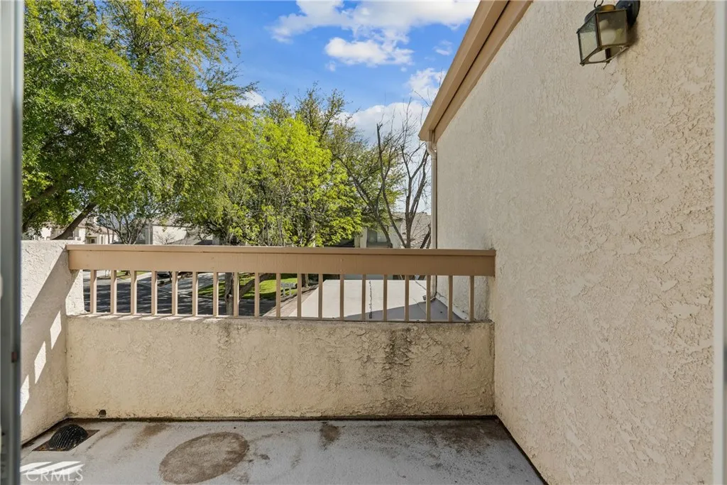 24436 Hampton Drive C, Valencia, California 91355 home-pic-31