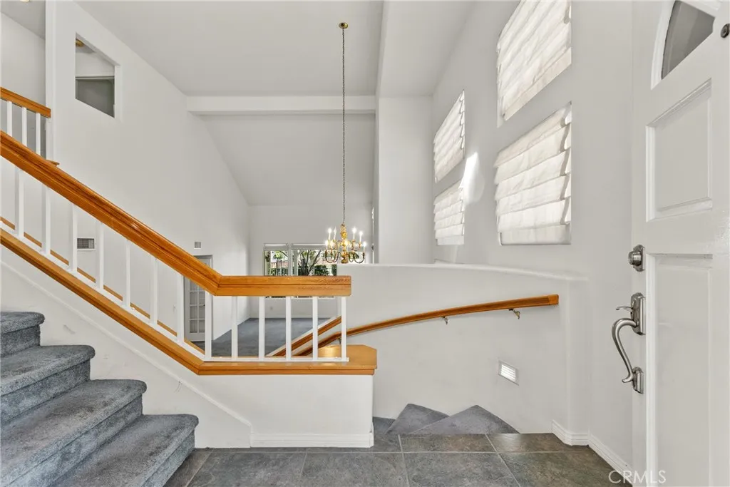 24436 Hampton Drive C, Valencia, California 91355 home-pic-4