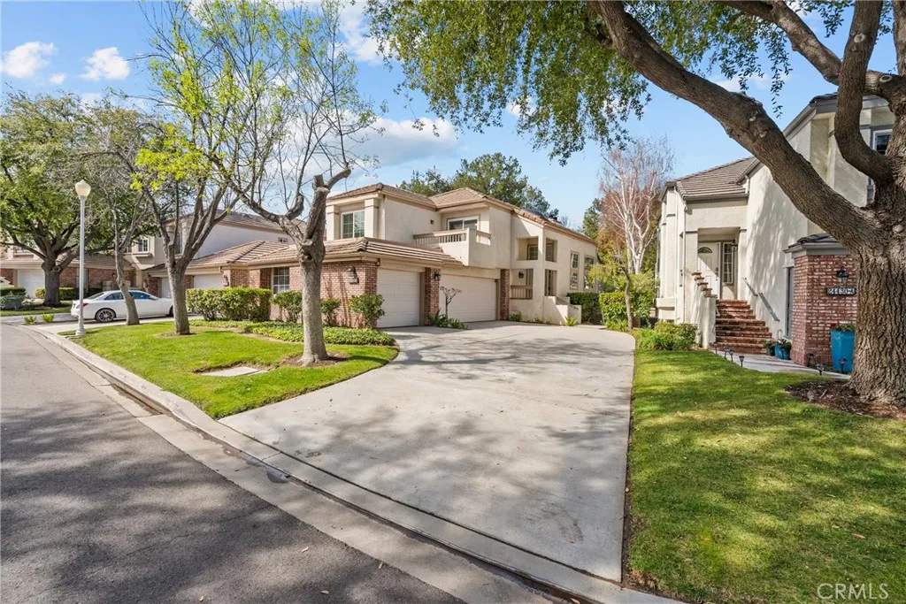 24436 Hampton Drive C, Valencia, California 91355 home-pic-56