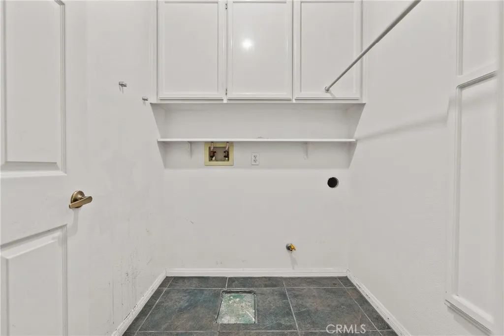 24436 Hampton Drive C, Valencia, California 91355 home-pic-21