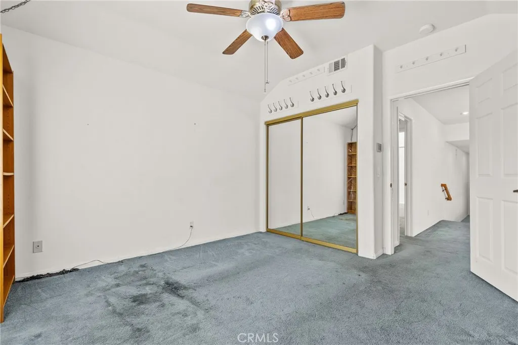 24436 Hampton Drive C, Valencia, California 91355 home-pic-26