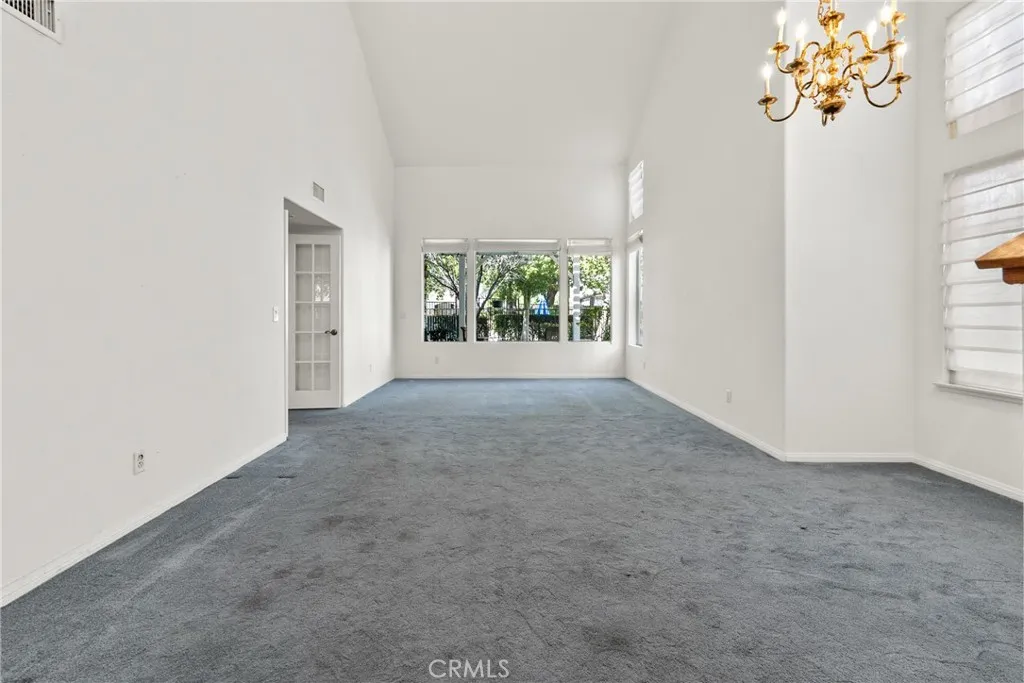 24436 Hampton Drive C, Valencia, California 91355 home-pic-6
