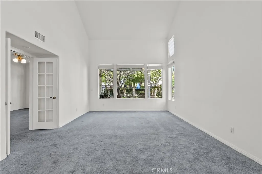 24436 Hampton Drive C, Valencia, California 91355 home-pic-8