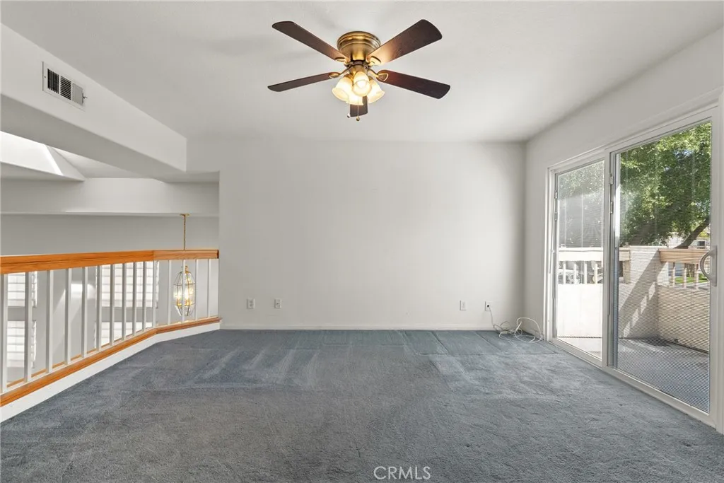 24436 Hampton Drive C, Valencia, California 91355 home-pic-23