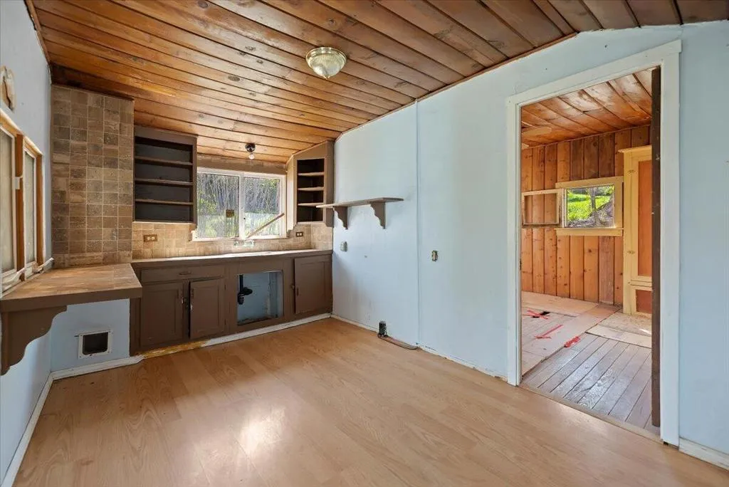 31500 Lake Shore Drive, Redlands, California 92373 home-pic-14