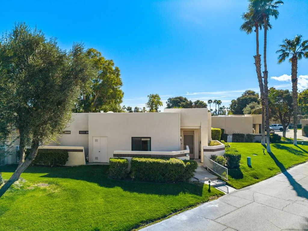 28648 W Natoma, Cathedral City, California 92234 home-pic-2