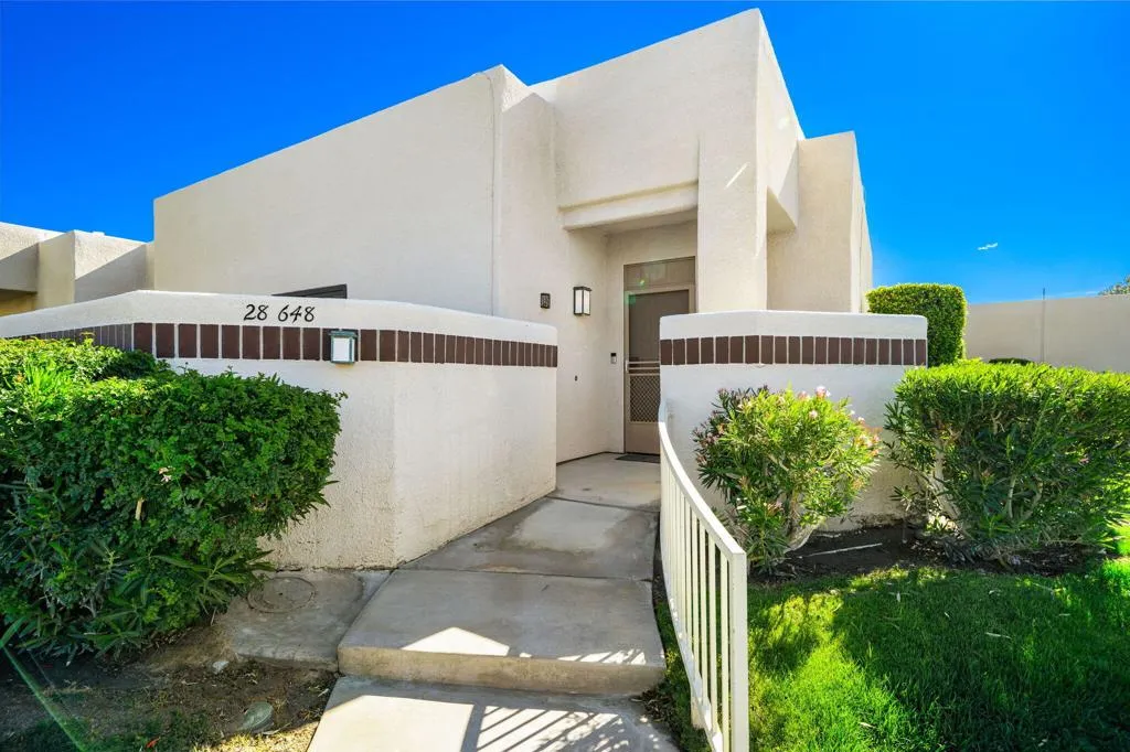 28648 W Natoma, Cathedral City, California 92234 home-pic-10
