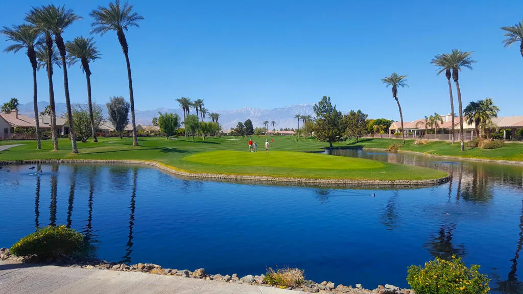 56 SUN CITY GOLF COURSE LAKE