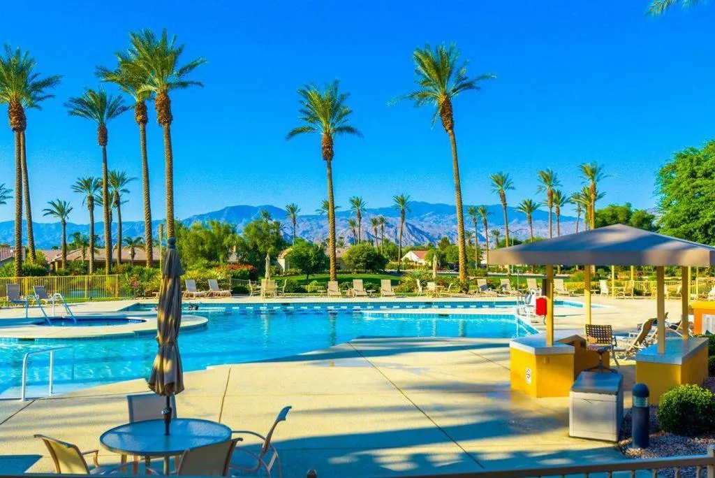62 SUN CITY POOL