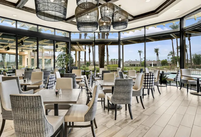 84 DINING ROOM