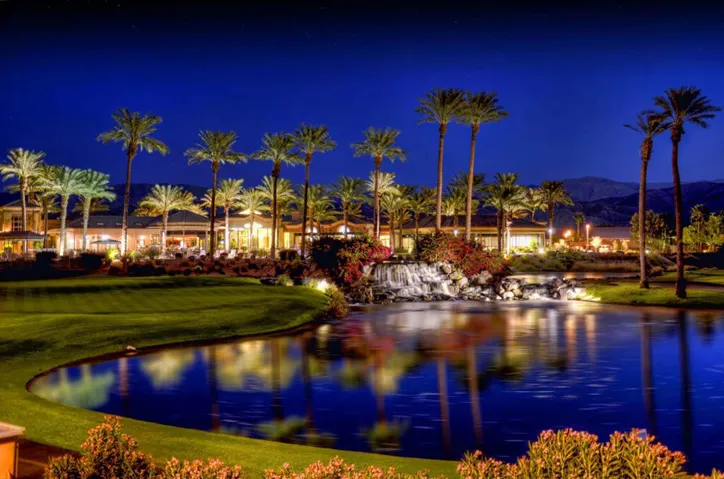 54 SUN CITY CLUBHOUSE