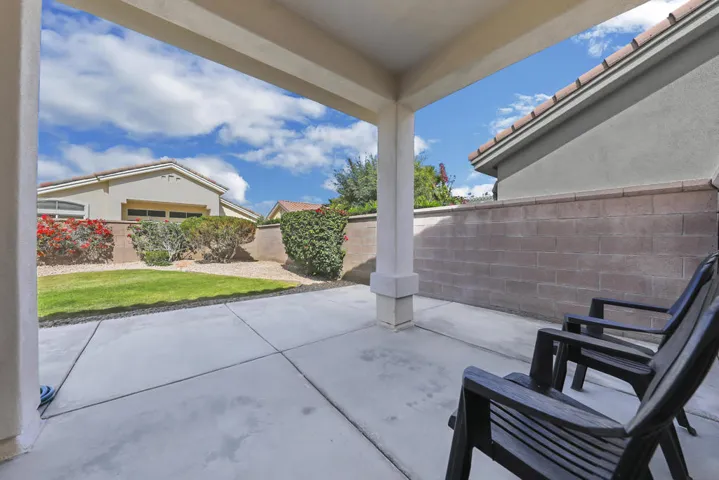 06 COVERED PATIO